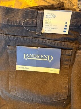 Lands’ End Men’s 18x29 Black Natural Fit Jeans NWT 100% Cotton